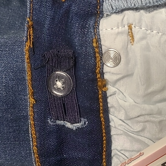 NWT LITTLE GIRL'S RANCH DRESS'N HOWDY JEANS - Picture 7 of 8